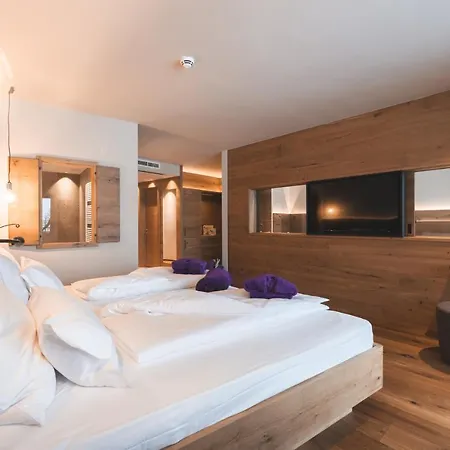 Hotel Familiamus 5*