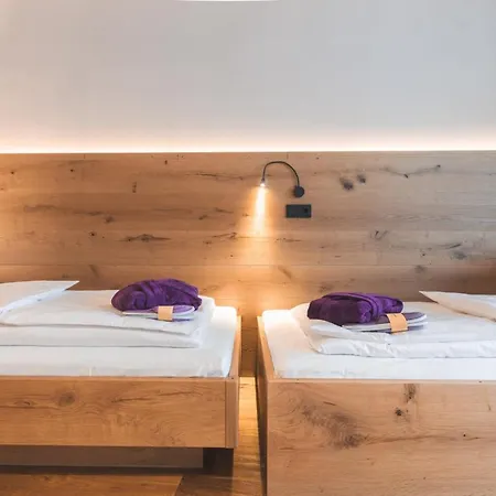 Familiamus Hotel 5*